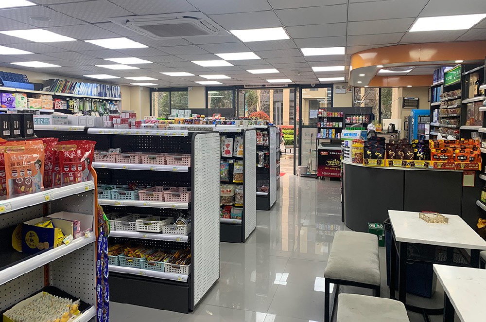 便利店迈入智慧时代：数字化+AI引领行业新变革